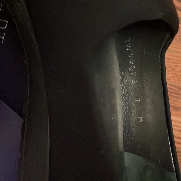 NEW Stuart Weitzman Sofa Black Stretch Pull On Loafer Black.Size 7.Made in Spain - Picture 14 of 14